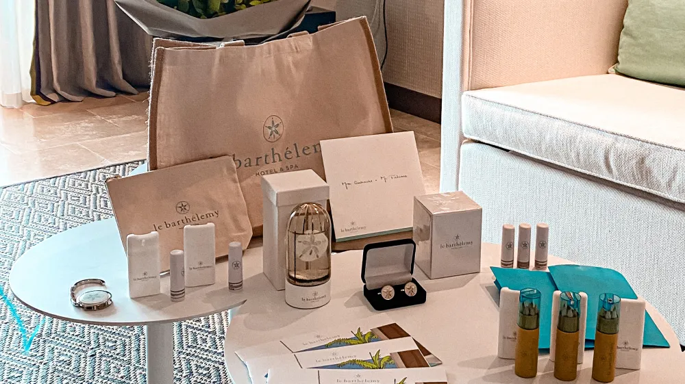https://mail.lebarthelemyhotel.axo-corp.com/Concierge Service St Barts left